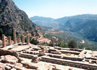 на фото Дельфы (город)