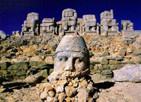 на фото Немрут-Даг (гора)