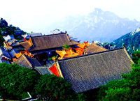 на фото Тайшань (гора)