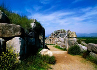 на фото Тиринф (город)