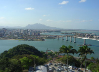 на фото Эспириту-Санту